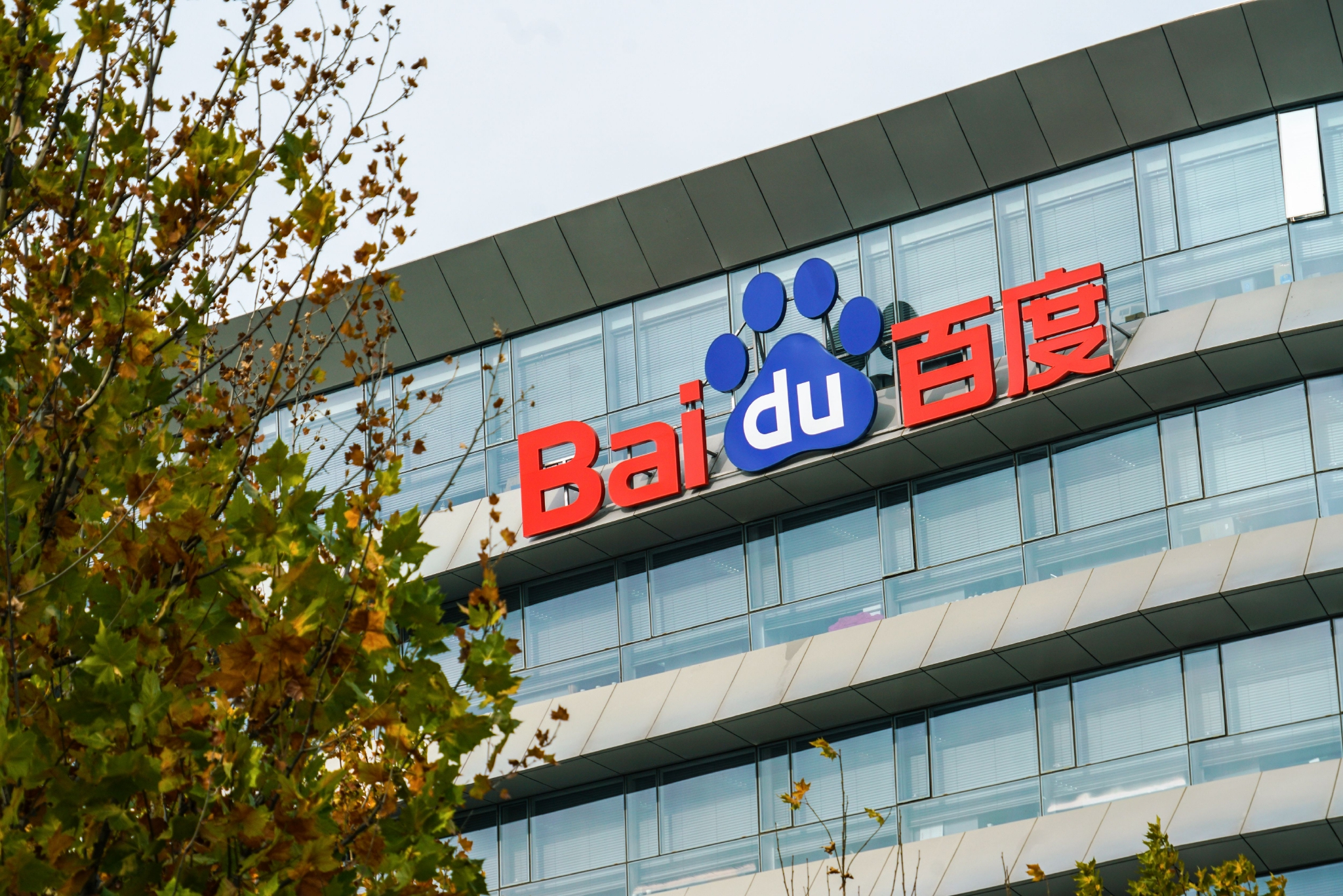 一女被多男玩喷潮视频